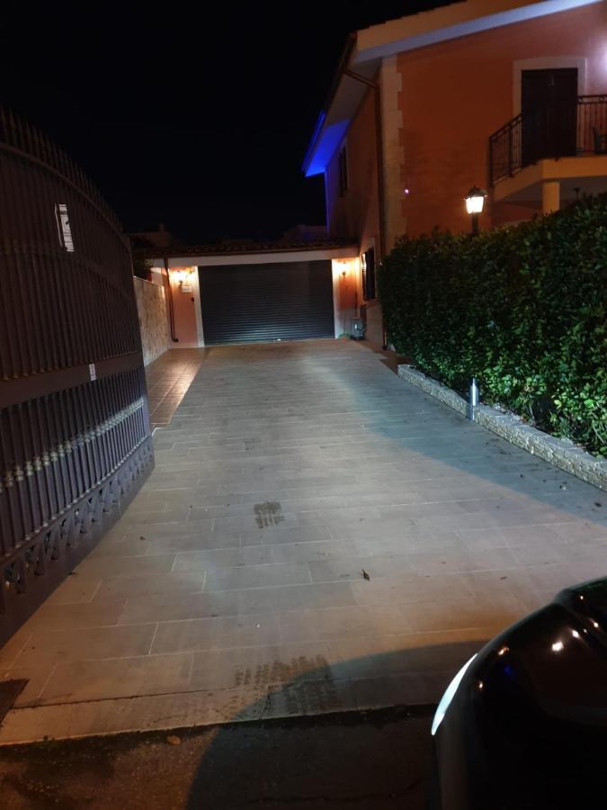 טרני Bed And Breakfast Villa Fatima מראה חיצוני תמונה